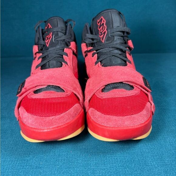 Size 11 - Men’s Nike Air Jordan Zion 2 black and red shoes - Picture 4 of 10